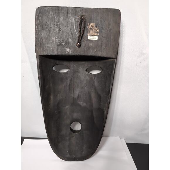 Indonesia Timorese Ancestral Wooden Mask - Picture 4 of 5